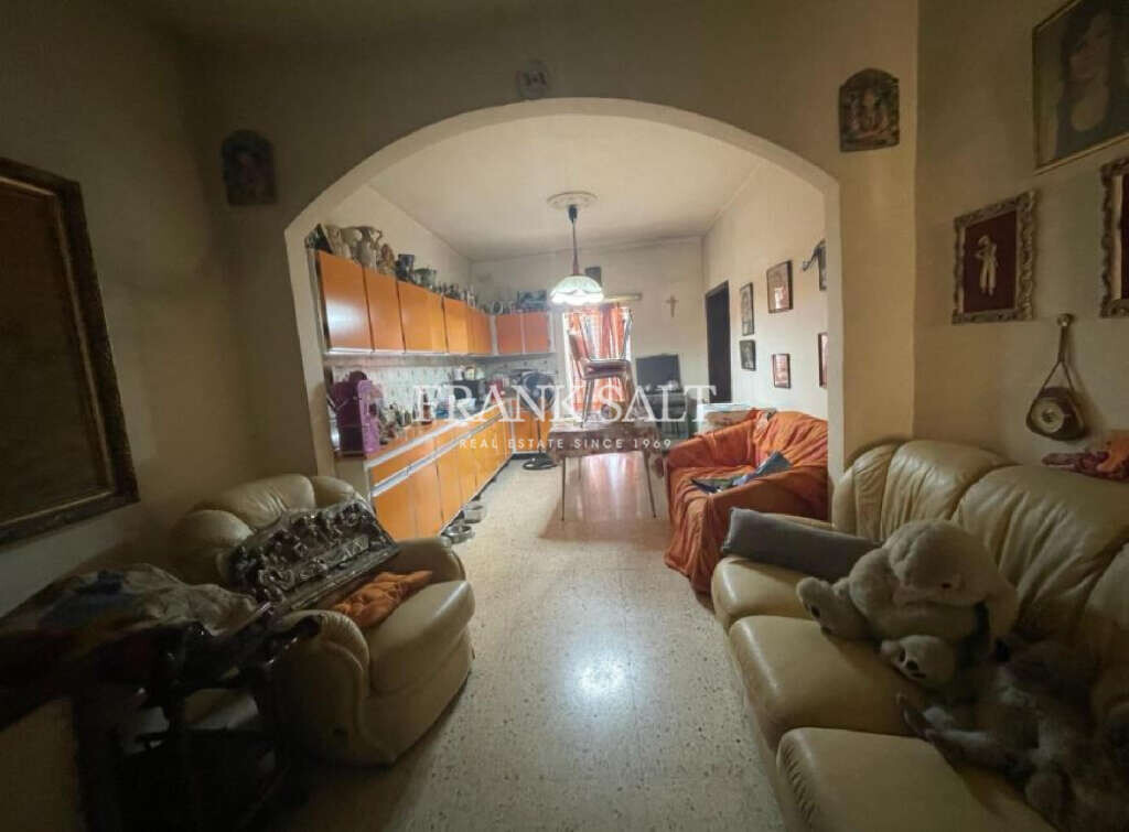 3 Schlafzimmer Maisonette-Wohnung in Qormi, Malta, Nr. 2318