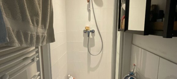 Edificio de 6 habitaciónes en Montreuil, France No. 177239 9