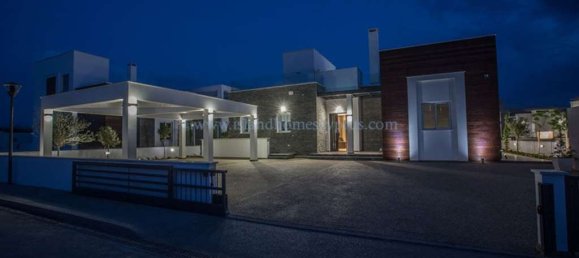 6 bedrooms House in Ayia Napa, Cyprus No. 23819 8