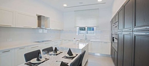 6 bedrooms House in Ayia Napa, Cyprus No. 23819 6