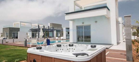 6 bedrooms House in Ayia Napa, Cyprus No. 23819 3