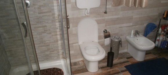 6-Zimmer Lagerhaus in Montopoli in Val d'Arno, Italy, Nr. 124230 8