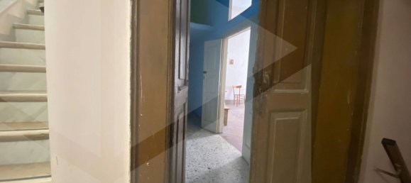 Studio in Barletta, Italy No. 24140 5