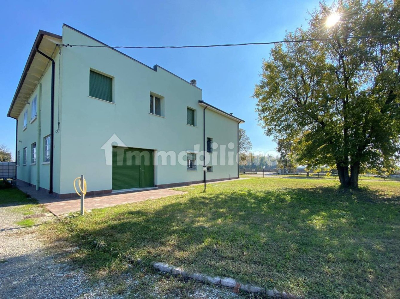 5 غرف نوم فيلا في San Felice sul Panaro, Italy رقم 118078