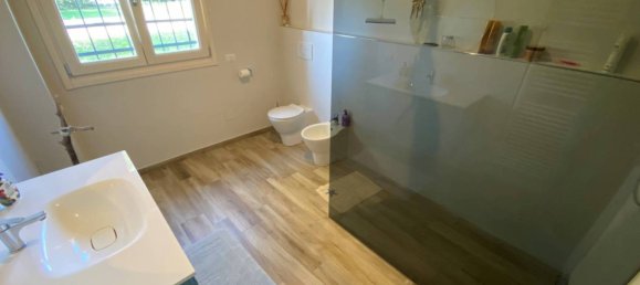 5 غرف نوم فيلا في San Felice sul Panaro, Italy رقم 118078 13