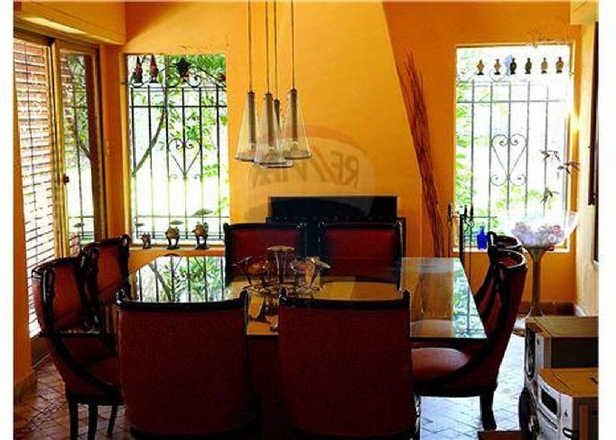 5 bedrooms House in Escobar, Argentina No. 66602