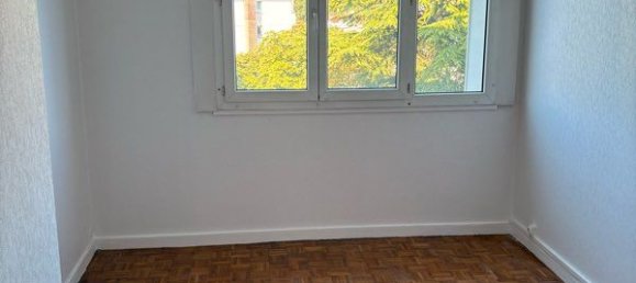 2 bedrooms Apartment in Maisons-Alfort, France No. 316341 3