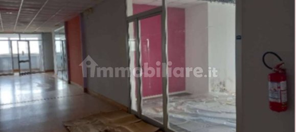  عقار تجاري في Marcianise, Italy 67متر مربع رقم 315759 2