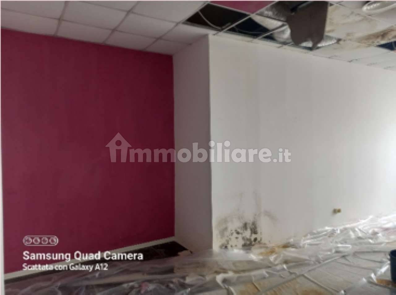  عقار تجاري في Marcianise, Italy 67متر مربع رقم 315759