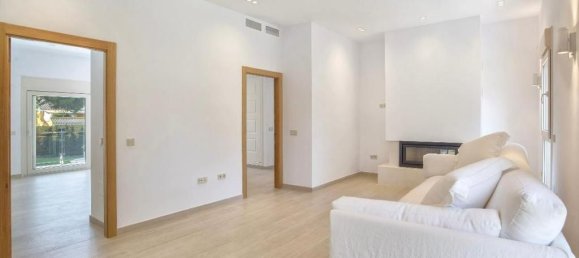 Villa de 6 dormitorios en Marbella, Spain No. 74735 28