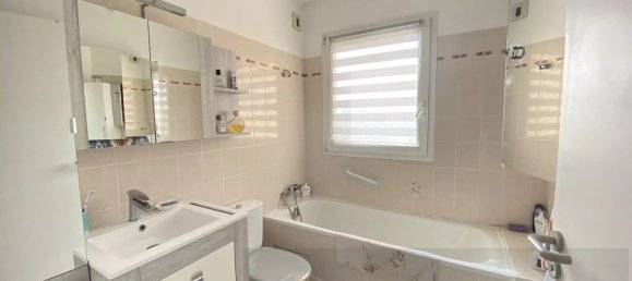 3 bedrooms Duplex in Livry-Gargan, France No. 183433 8