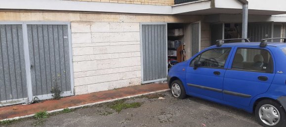 8 rooms Apartment in Pineto, Italy No. 94921 9