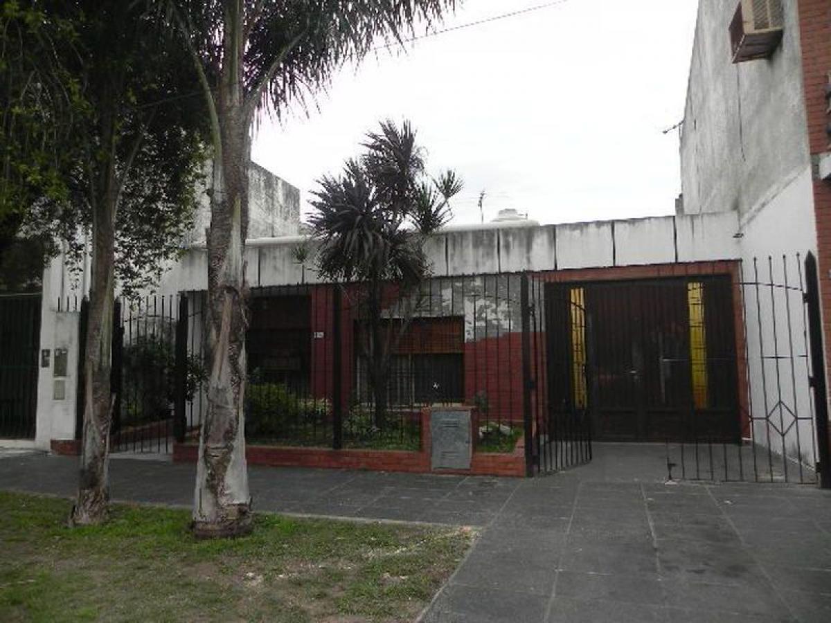 2 bedrooms House in Bermudez, Argentina No. 1243