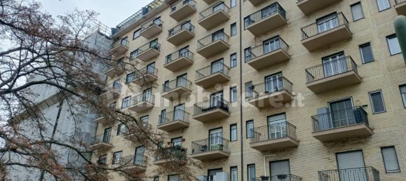 1 bedroom Apartment in Turin, Italy No. 190880 17