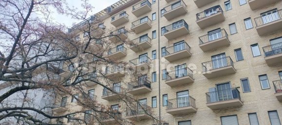 1 bedroom Apartment in Turin, Italy No. 190880 16