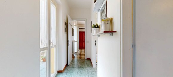 4 bedrooms Apartment in Assisi, Italy No. 313039 8