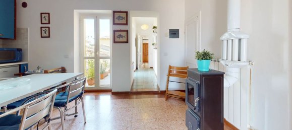 4 bedrooms Apartment in Assisi, Italy No. 313039 4