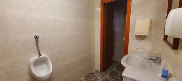 Propiedad comercial en Palmanova, Spain No. 16292 7