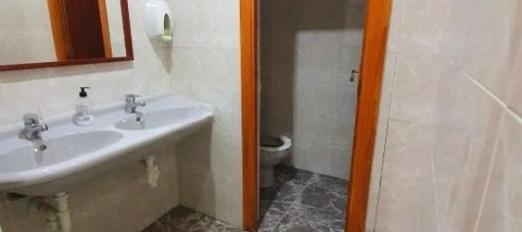 Propiedad comercial en Palmanova, Spain No. 16292 6