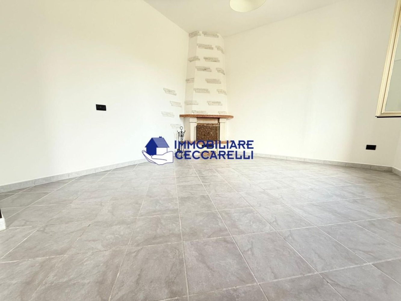 Villa de 3 divisões em Massa, Italy N.º 286194