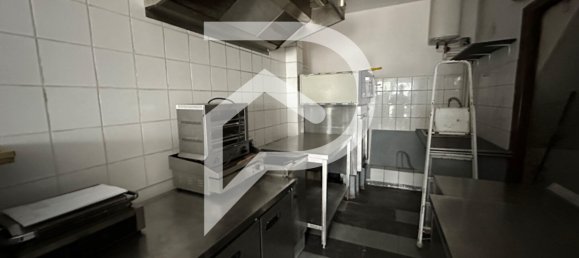 30m² Commercial property in Caudry, France No. 68763 2