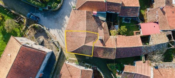 Casa de 2 dormitorios en Vouzela, Portugal No. 158982 9