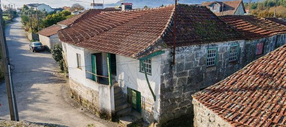 Casa de 2 dormitorios en Vouzela, Portugal No. 158982 2