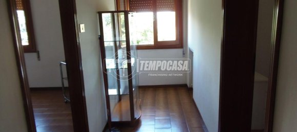 3-Zimmer Wohnung in San Cesario sul Panaro, Italy, Nr. 137380 5