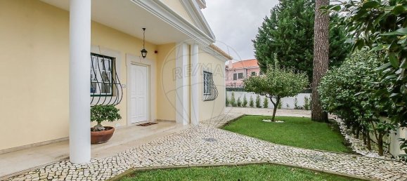 5 bedrooms Villa in Corroios, Portugal No. 22333 21