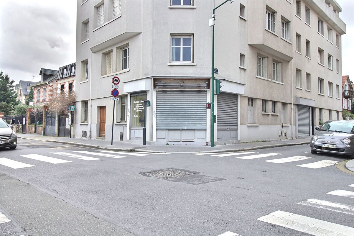 Gewerbliche Immobilie in Colombes, France 70m², Nr. 134528