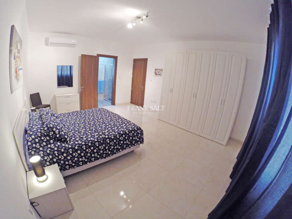 2 bedrooms Apartment in San Gwann, Malta No. 11149