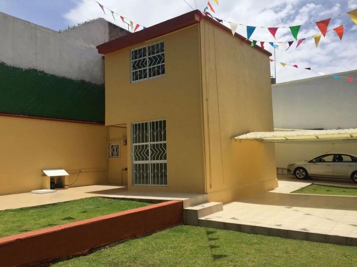 3 bedrooms House in Ciudad Lopez Mateos, Mexico No. 210082