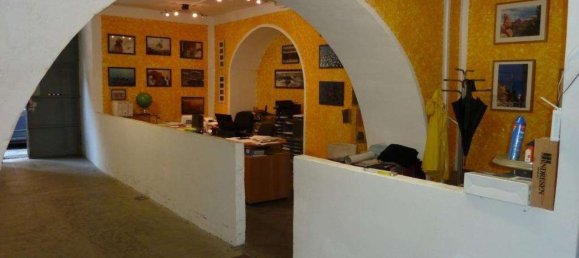 Imóvel comercial de 2 divisões em Genoa, Italy N.º 173392 3