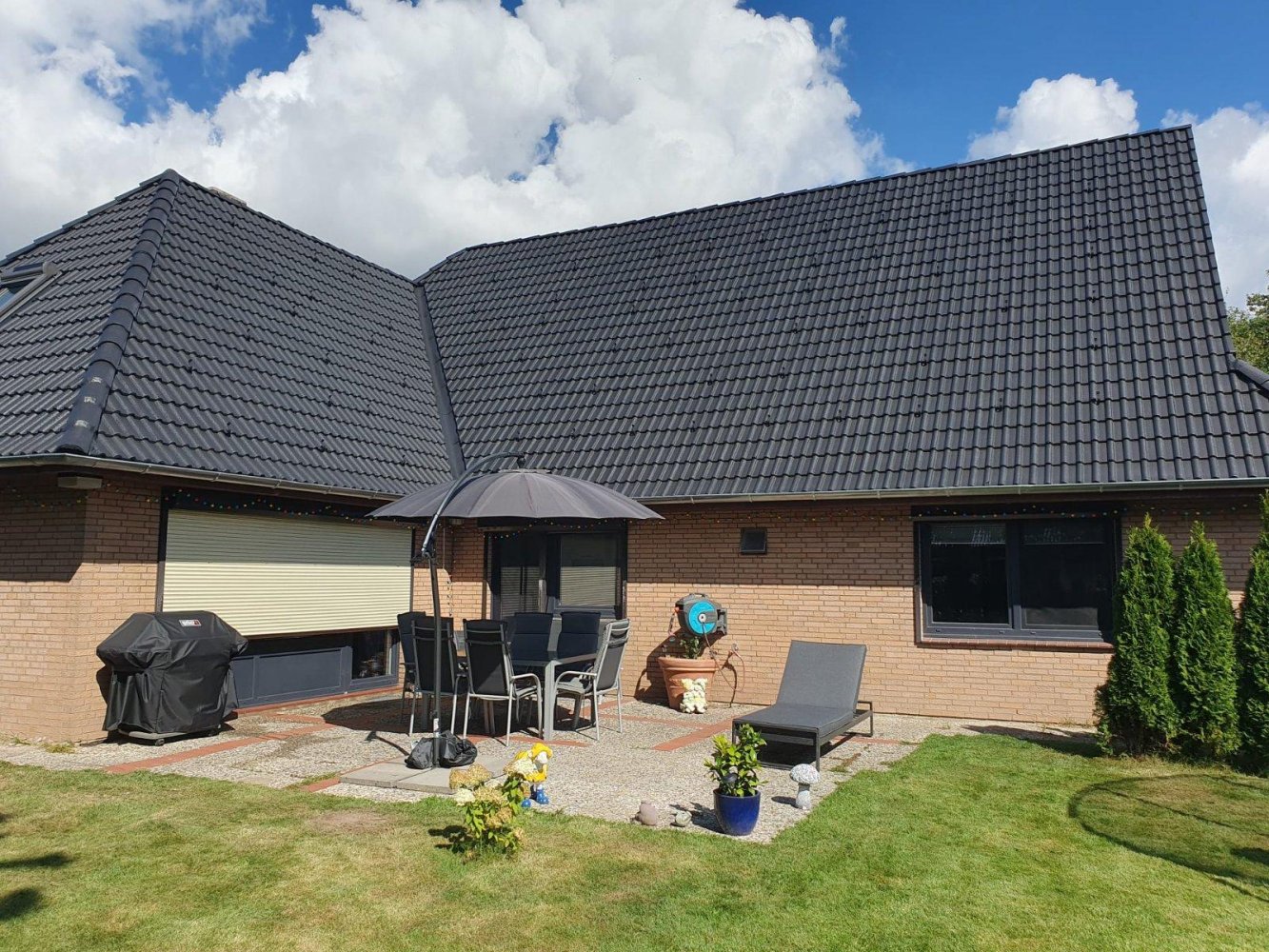 6 bedrooms House in Pinneberg, Germany No. 296122