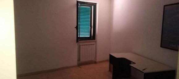 Casa de 8 habitaciónes en Perugia, Italy No. 157343 18