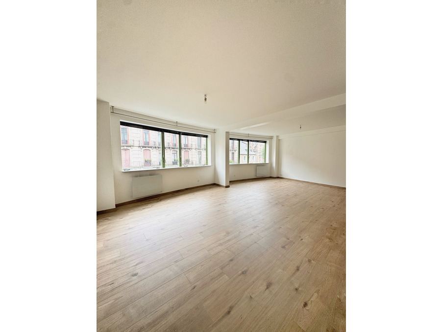 3 bedrooms Apartment in Aveyron, France No. 350178