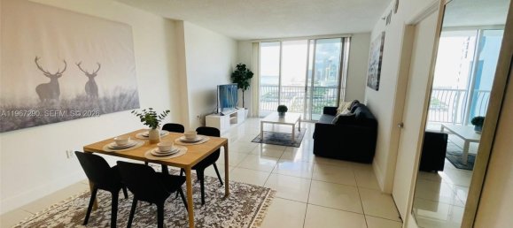 1 dormitorio propiedad comercial en venta en Miami, Miami-Dade, Florida, USA № 615937 22