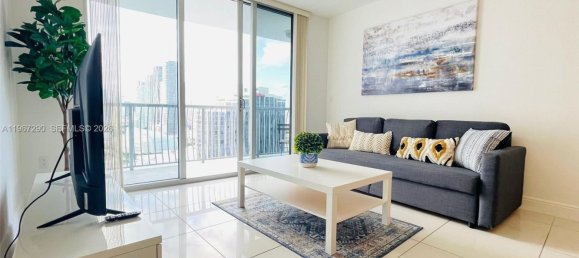 1 dormitorio propiedad comercial en venta en Miami, Miami-Dade, Florida, USA № 615937 21