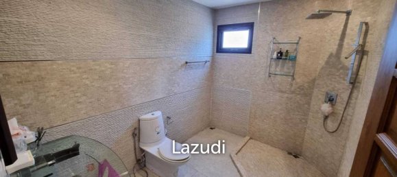 Café/restaurante de 3 dormitorios en Pattaya, Thailand No. 15594 2