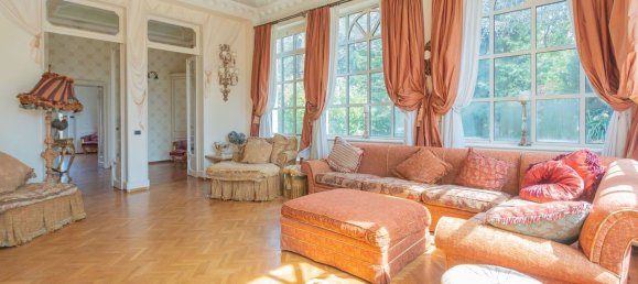 15غرفة فيلا في Varese, Italy رقم 188331 11