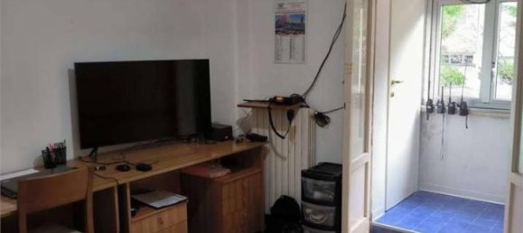 4 rooms Apartment in Ancona, Italy No. 81654 6