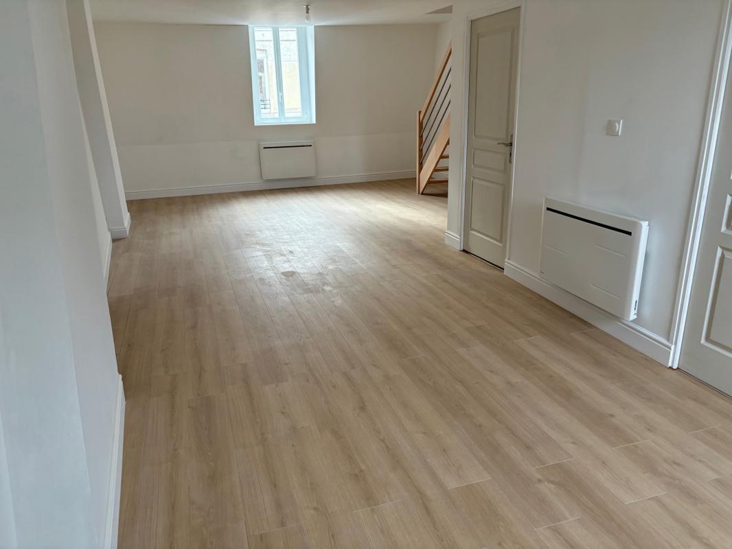 1 bedroom Duplex in Armentieres, France No. 56837