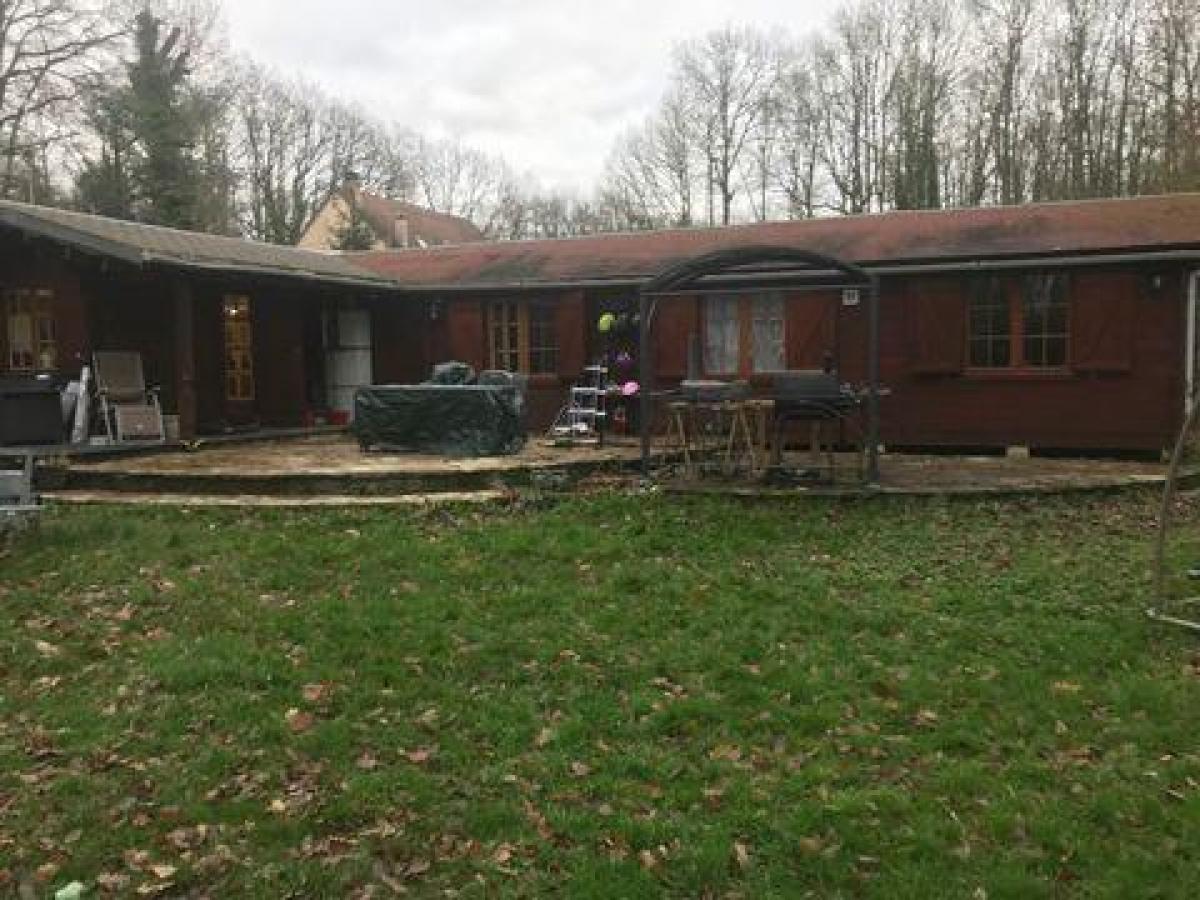 3 bedrooms House in Maintenon, France No. 6315