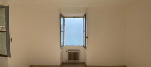 Apartamento de 5 dormitorios en Sala Comacina, Italy No. 111473 12