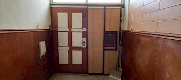 Здание с 10 комнатами в Фогтланд, Германия № 84861 17