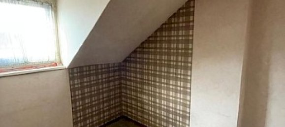 Здание с 10 комнатами в Фогтланд, Германия № 84861 6