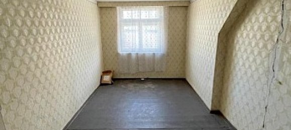 Здание с 10 комнатами в Фогтланд, Германия № 84861 2