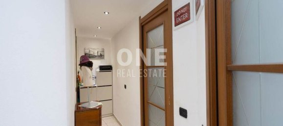 2-salle Appartement à Monza, Italy No. 334573 13