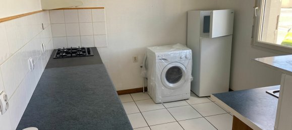 2 bedrooms Apartment in Bourges, France No. 82320 7