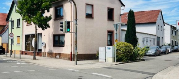 3 Schlafzimmer Gebäude in Karlsruhe, Germany, Nr. 284100 2